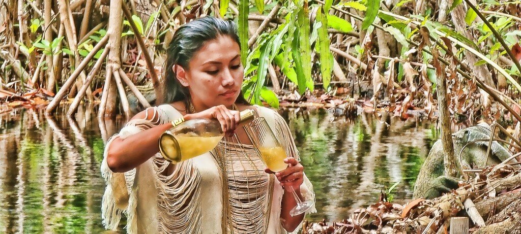 Picnic Zizal Mayan Cuisine dos mesas en el Mar de Sisal Yucatán · experiencia gourmet privada